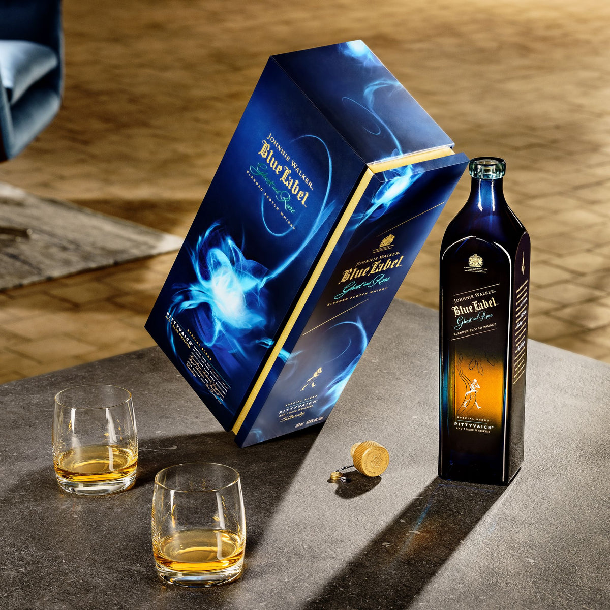 JOHNNIE WALKER BLUE LABEL GHOST AND RARE PITTYVAICH |750 ML|43.8% ABV